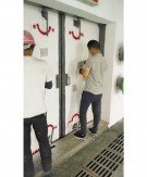 手机：13803598323